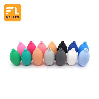 Lampadina di gomma della spolverata del PVC di colore dell'OEM con differenti ugelli e valvole